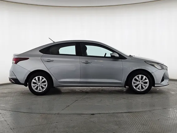 Hyundai Accent Smart 2021 