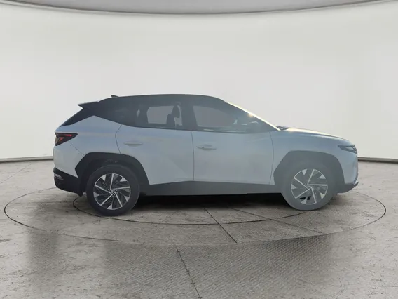 Hyundai Tucson Smart 2023 دبل