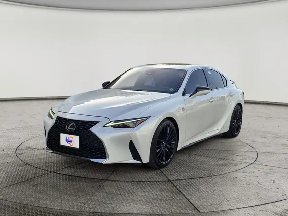 Lexus IS 300 2021 