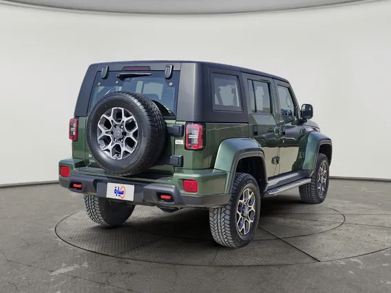 BAIC BJ40 C Luxury 2023 دبل