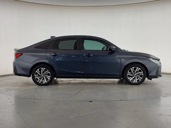 Toyota Yaris  Y Plus 2024 