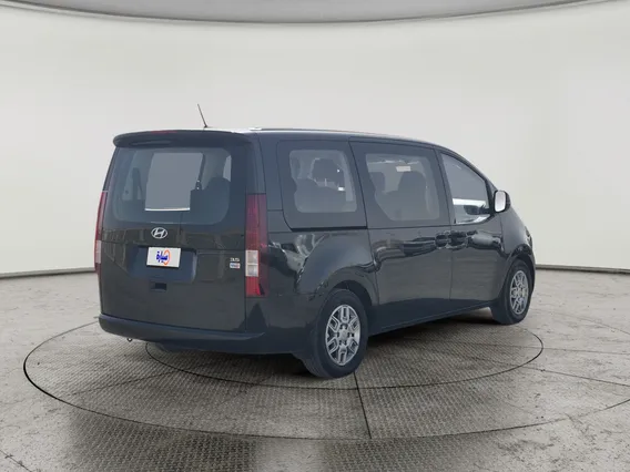 Hyundai Staria Smart 9 ST 2023 