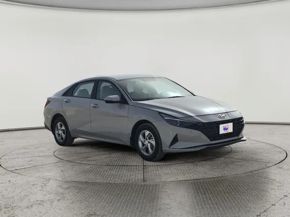 Hyundai Elantra Smart 2023 