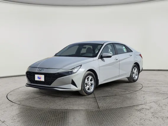 Hyundai Elantra Smart 2023 