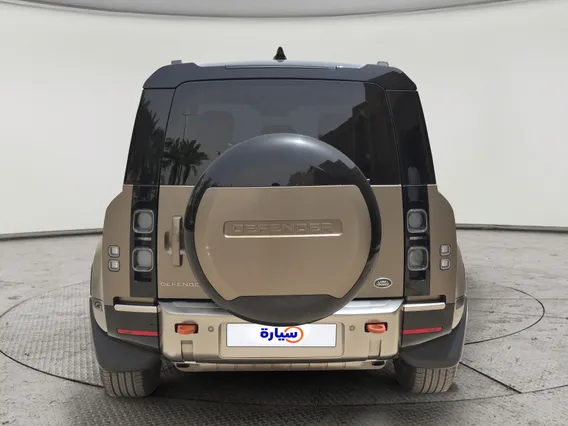 لاند روفر ديفندر X P400 2023 
