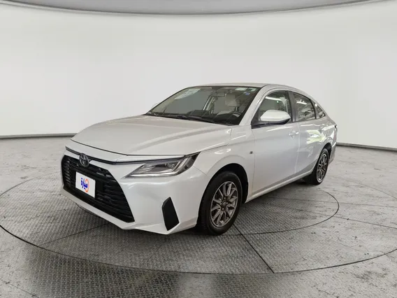 Toyota Yaris  Y 2023 
