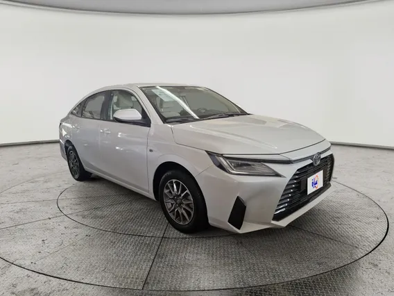 Toyota Yaris  Y 2023 