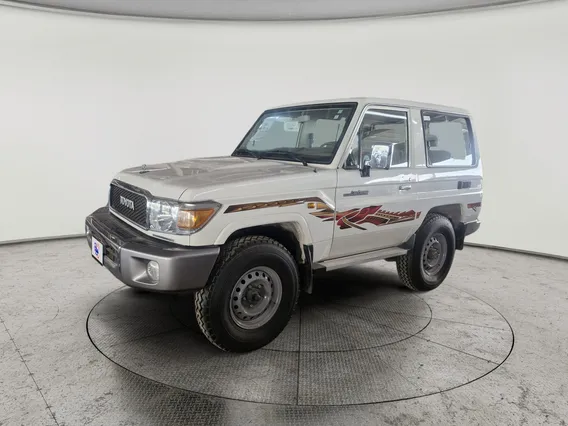 Toyota LAND CRUISER 70 LX 2023 دبل