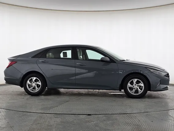 Hyundai Elantra Fleet 2022 