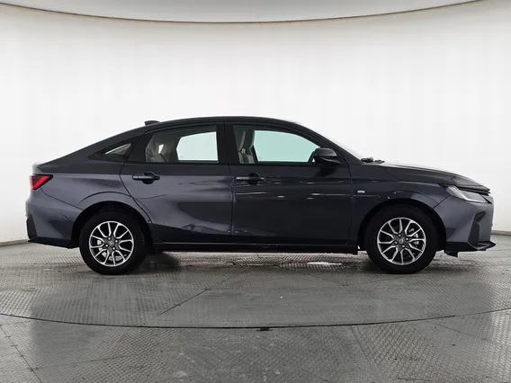 Toyota Yaris  Y 2024 