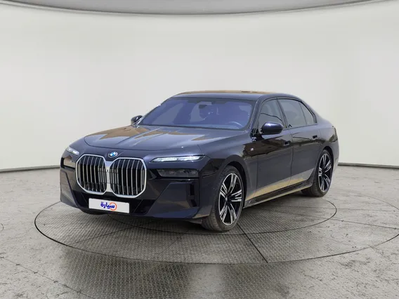 BMW 7 Series 735i 2024 