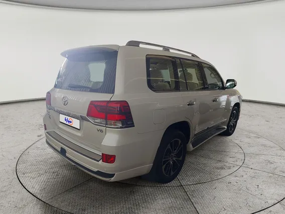 تويوتا لاندكروزر GXR Grand Touring 2021 دبل