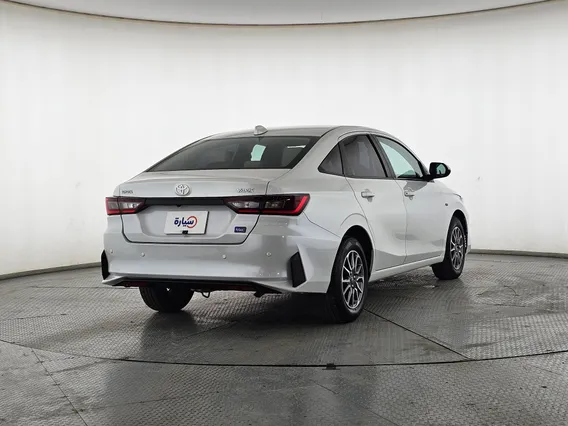 Toyota Yaris  Y 2024 