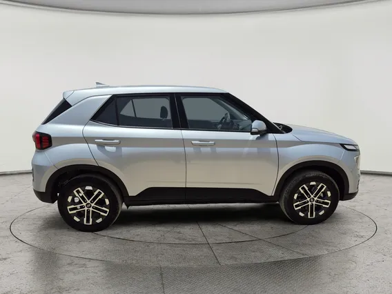 Hyundai Venue Smart 2024 