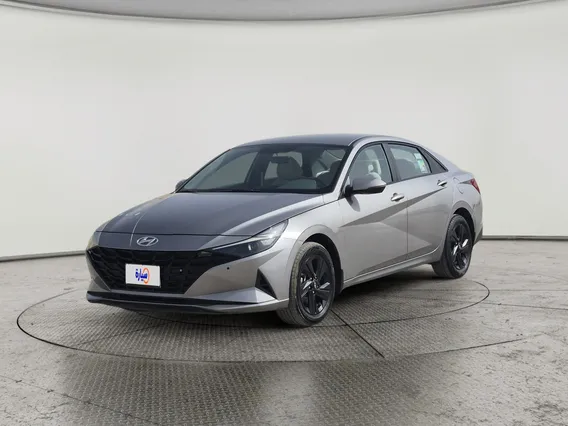 Hyundai Elantra Smart 2023 