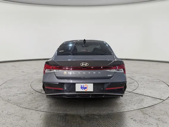 Hyundai Elantra Comfort 2024 
