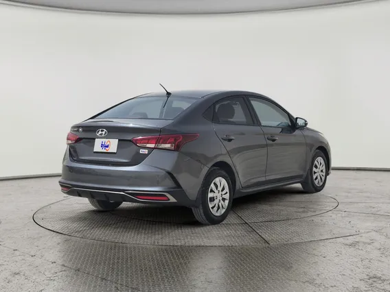 Hyundai Accent Smart 2023 