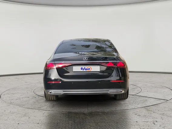 Mercedes E 300 2025 