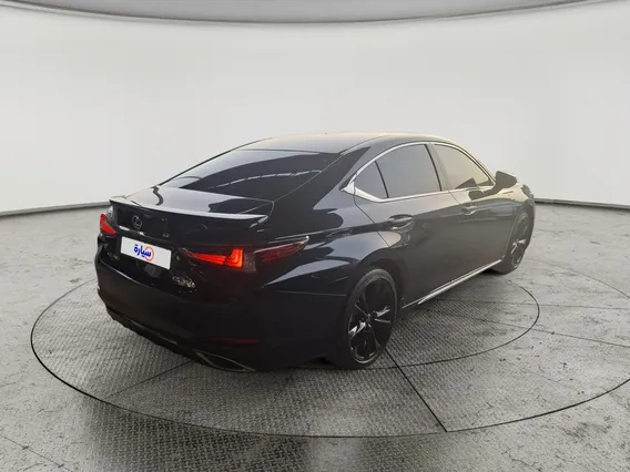 لكزس ES 350 FF F Sport 2025 