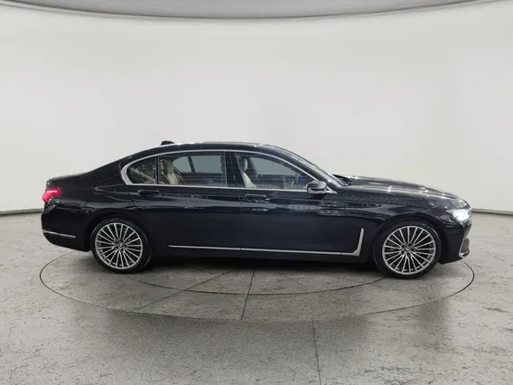 BMW 7 Series 730Li 2022 