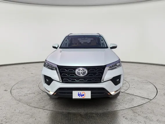 Toyota Fortuner VX 2023 دبل