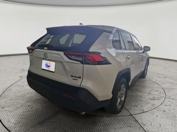 Toyota RAV4 LE 2022 