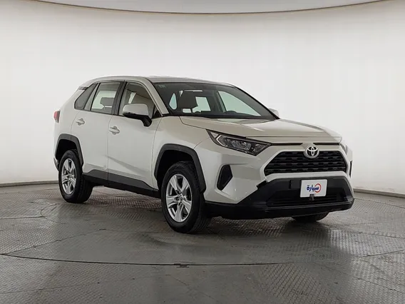 Toyota RAV4 LE 2021 