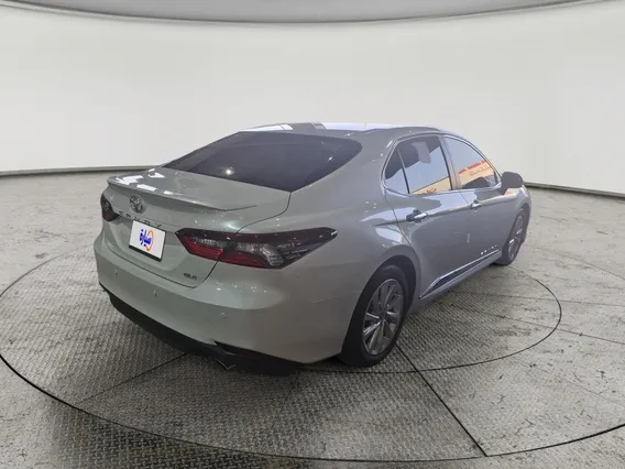 Toyota Camry  GLE 2024 