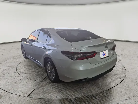 Toyota Camry  GLE 2024 