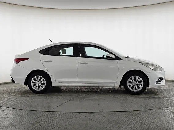 Hyundai Accent GL 2020 