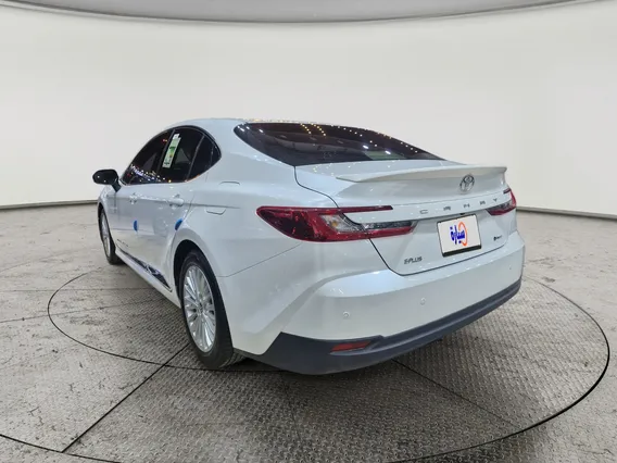 Toyota Camry  E Plus HEV 2025 