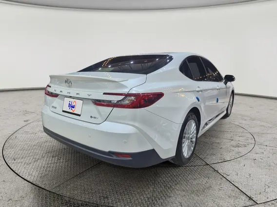 Toyota Camry  E Plus HEV 2025 