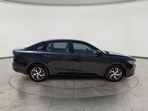 Geely Emgrand GS 2023 