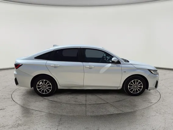 Toyota Yaris  Y 2023 