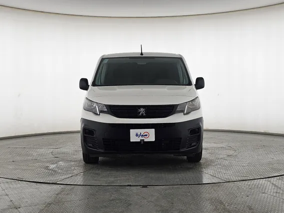 بيجو بارتنر Short van 2021 
