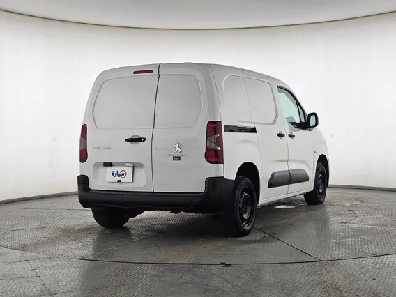 بيجو بارتنر Short van 2021 