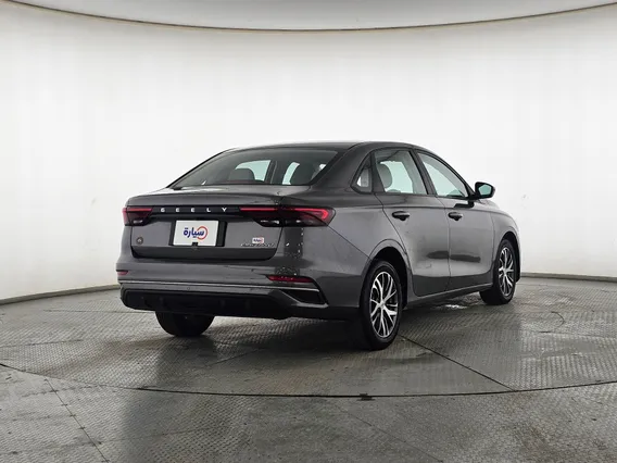 Geely Emgrand GS 2024 