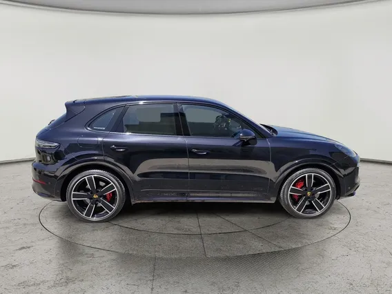 Porsche Cayenne GTS 2022 