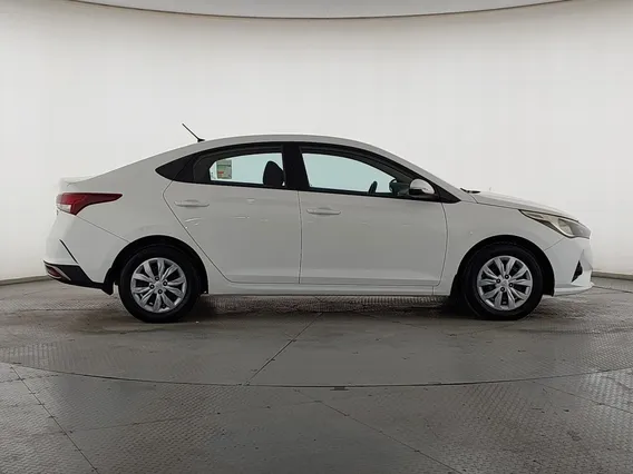 Hyundai Accent Smart 2021 