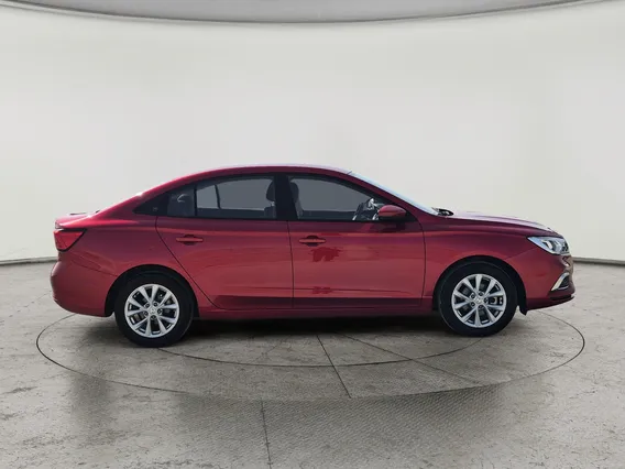 MG 5 STD 2025 