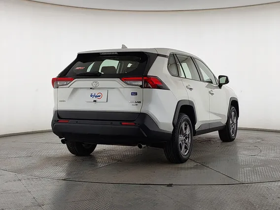 Toyota RAV4 LE 2022 