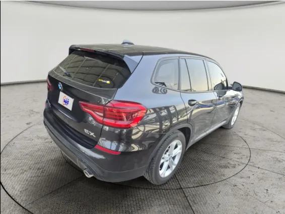 بي ام دبليو الفئة اكس 3 xDrive 30i	 2021 
