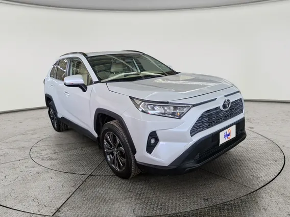 Toyota RAV4 XLE 2023 