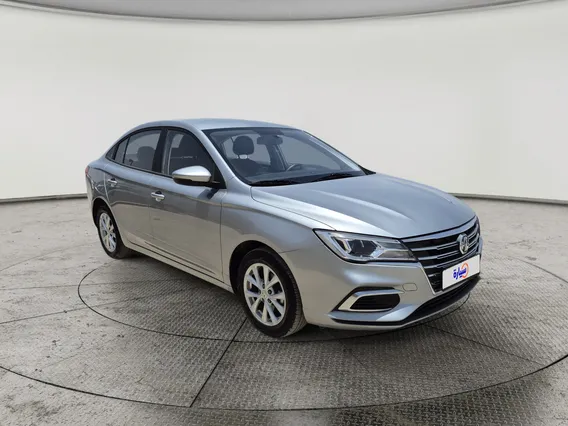 MG 5 STD 2025 