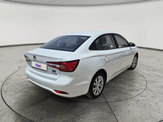 MG 5 STD 2025 