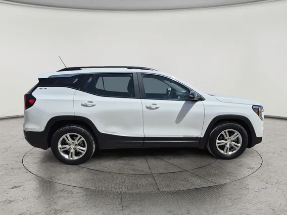 GMC Terrain SLE 2023 