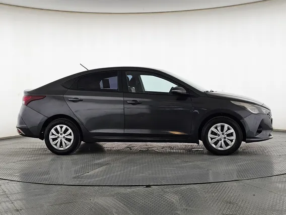 Hyundai Accent Smart 2023 