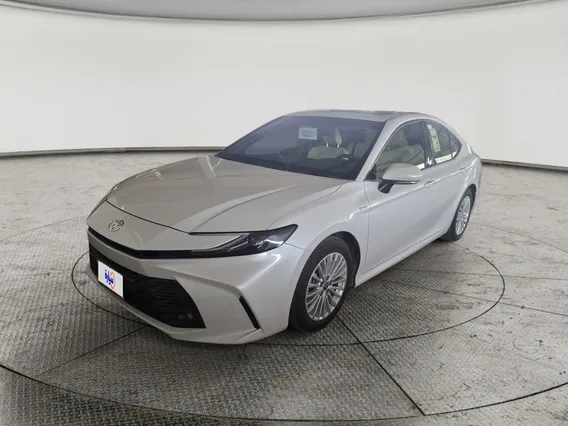 Toyota Camry  E Plus HEV 2025 