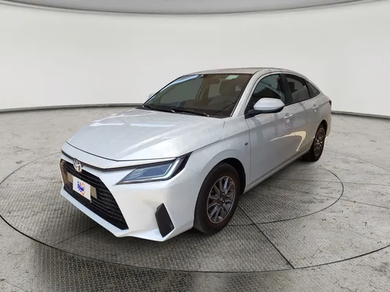 Toyota Yaris  Y 2024 