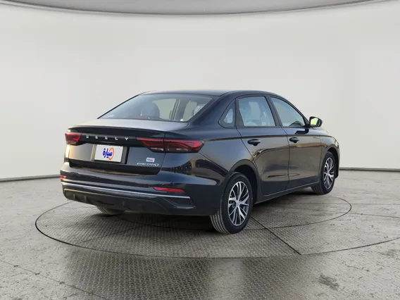 Geely Emgrand GS 2025 